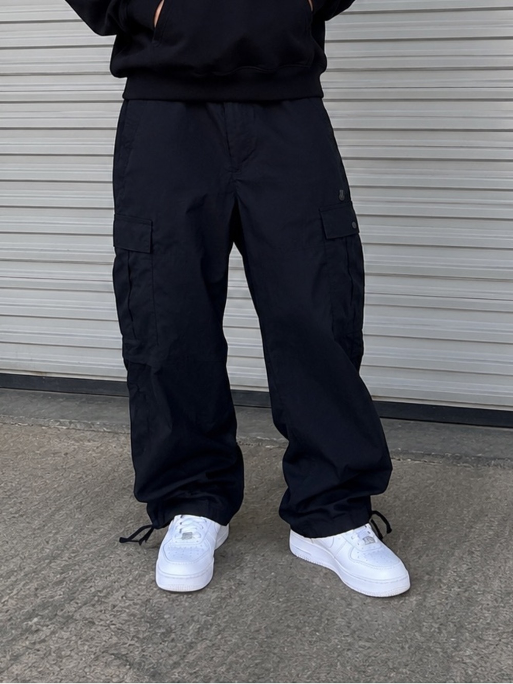 Teddy Fresh Nylon Cargo Pants Men’s Size 30 Adjustable Cinch Hem Utility